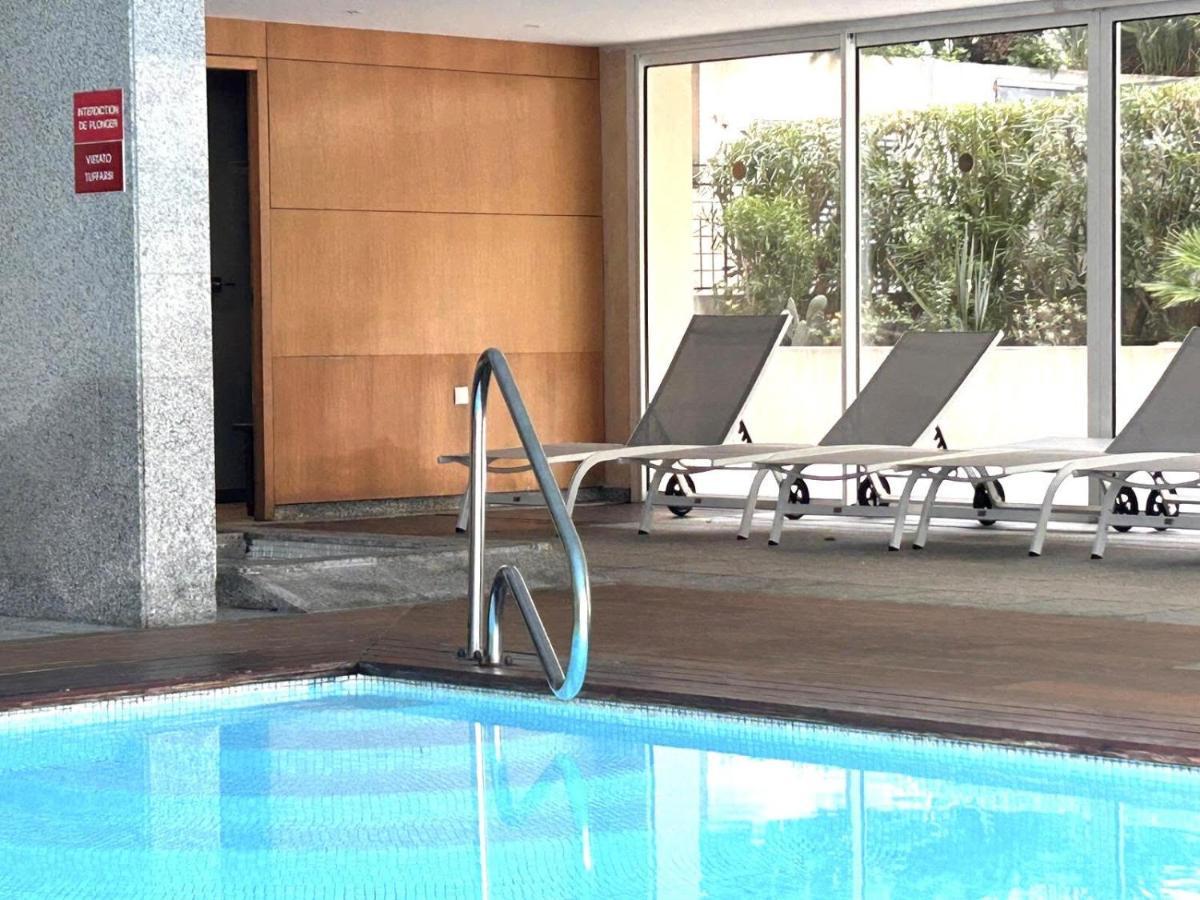 Le Victoria, Elegant T2 Au Bord Des Plages, Piscine, Sauna 멍똥 외부 사진