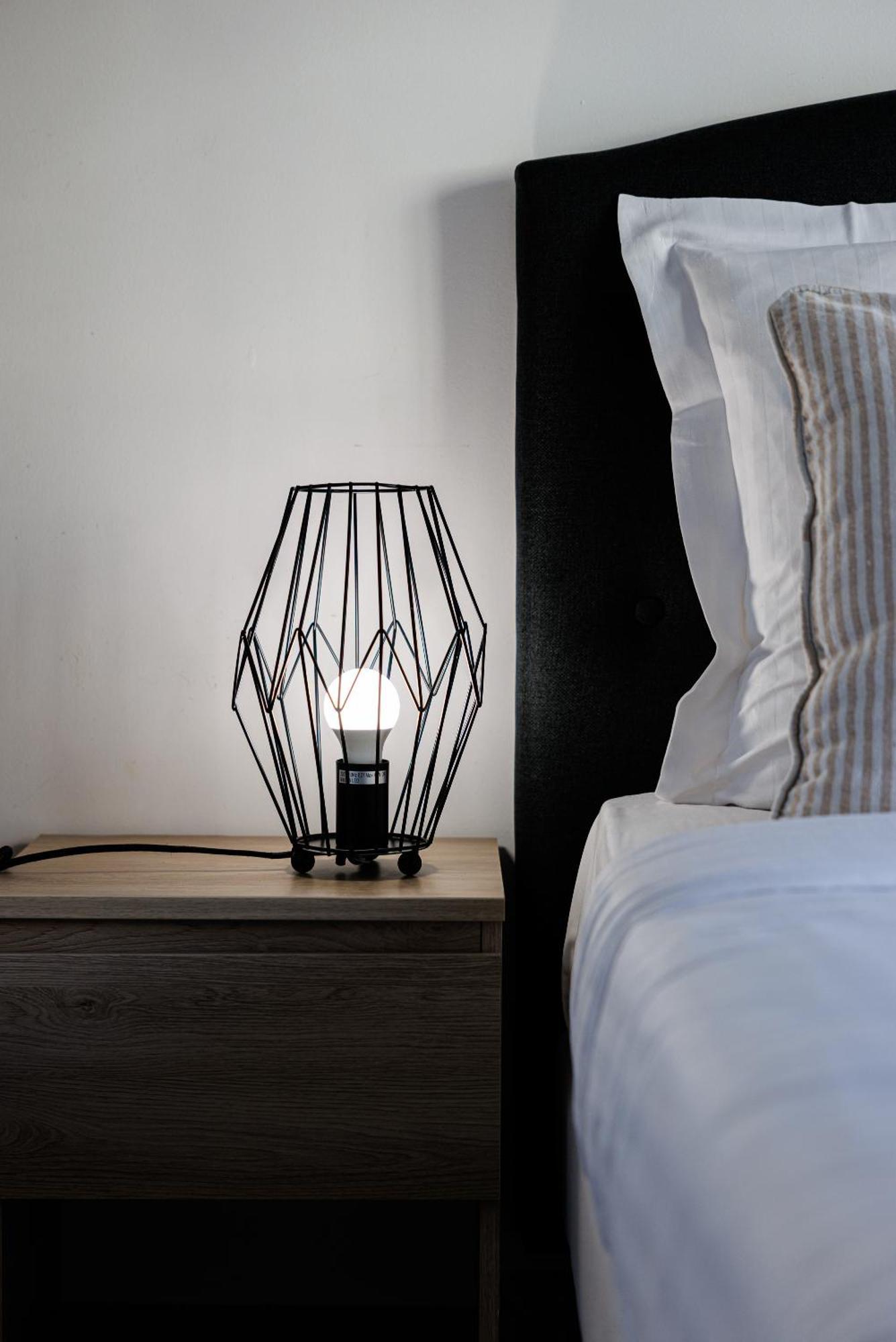 Le Victoria, Elegant T2 Au Bord Des Plages, Piscine, Sauna 멍똥 외부 사진