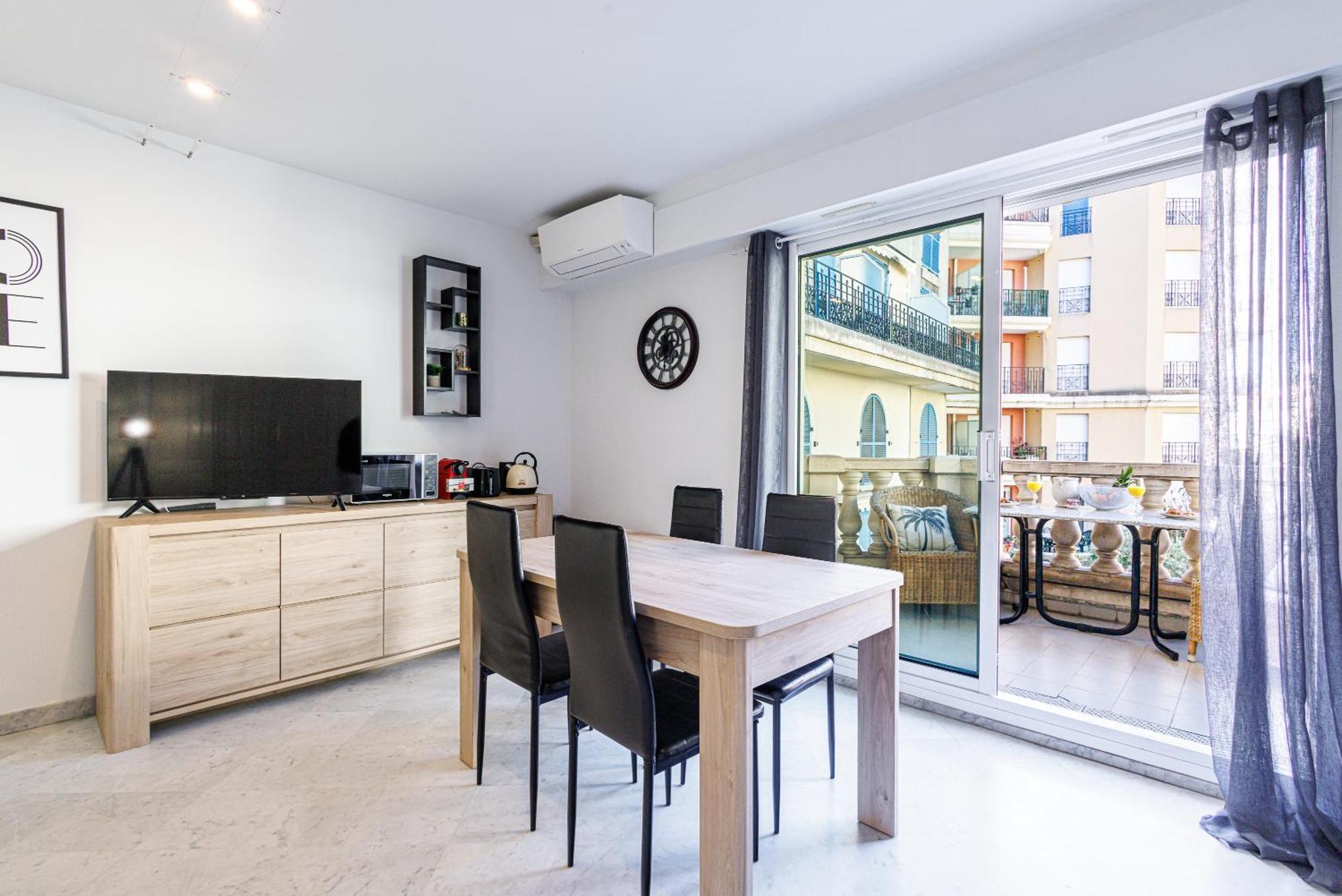Le Victoria, Elegant T2 Au Bord Des Plages, Piscine, Sauna 멍똥 외부 사진
