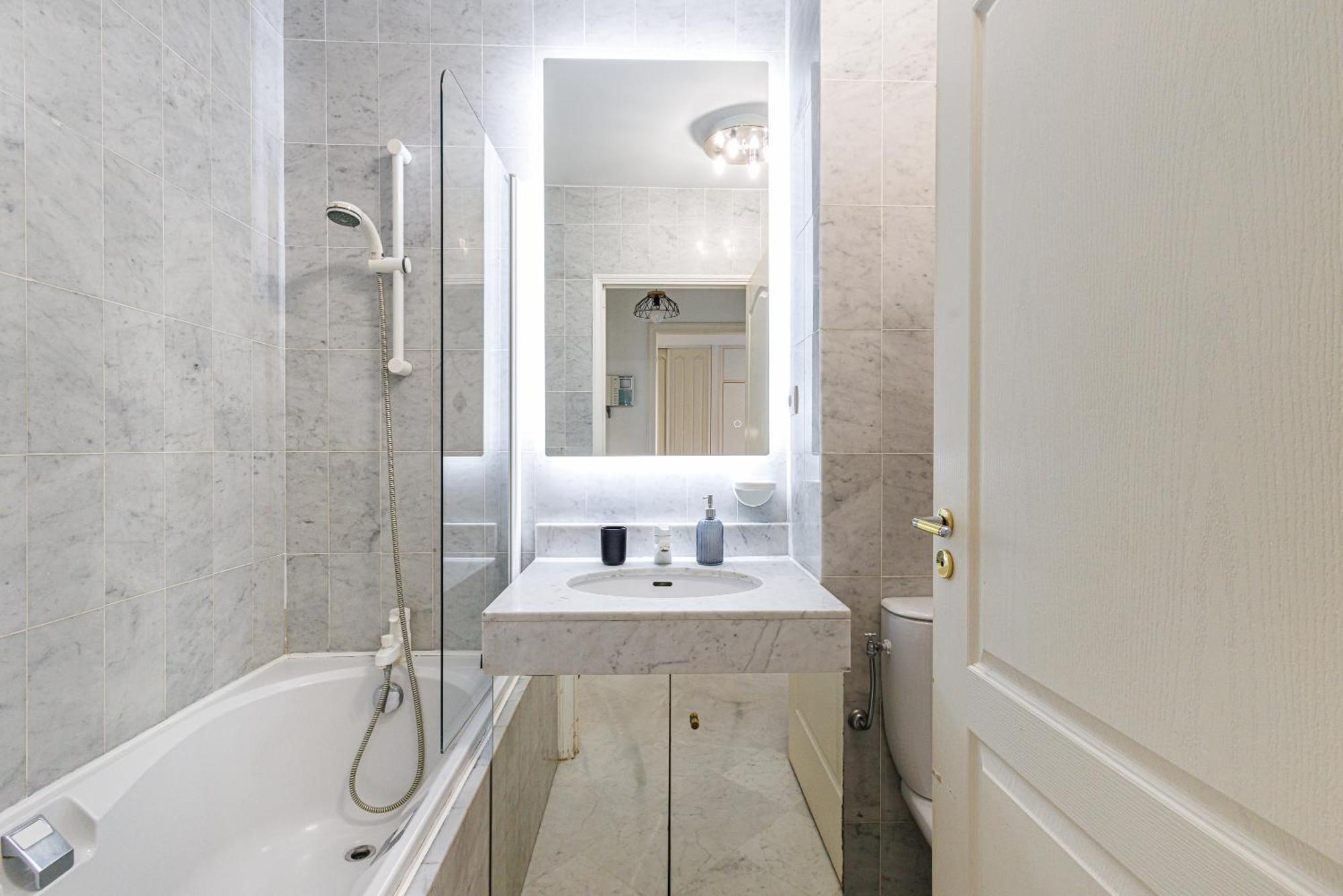 Le Victoria, Elegant T2 Au Bord Des Plages, Piscine, Sauna 멍똥 외부 사진